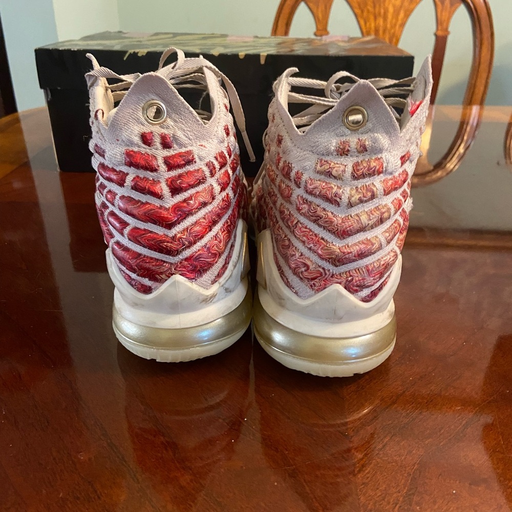 Lebron 17 ‘Win/Win’ - image 5